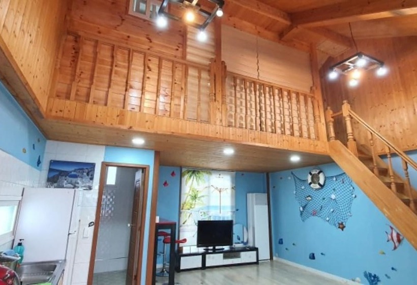 Boryeong Badasori Pension