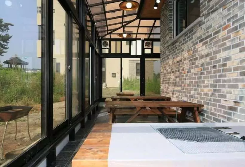 Boryeong Cherry Pension