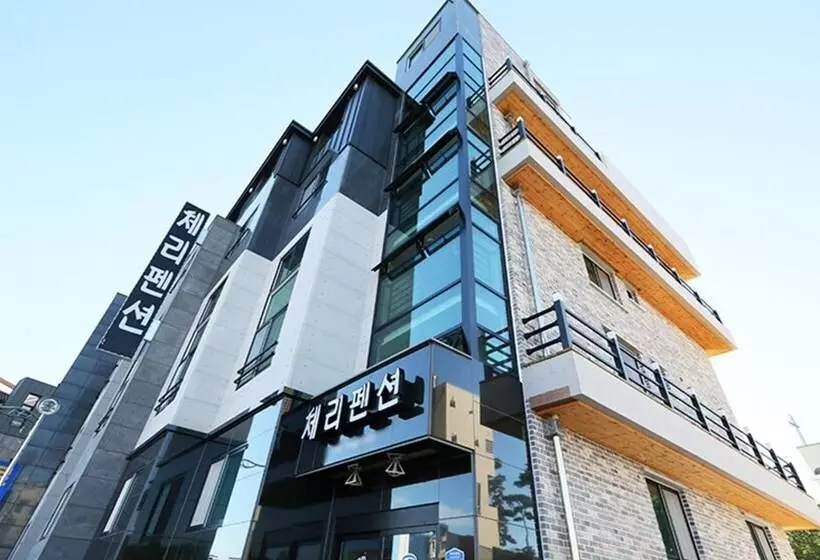 Boryeong Cherry Pension