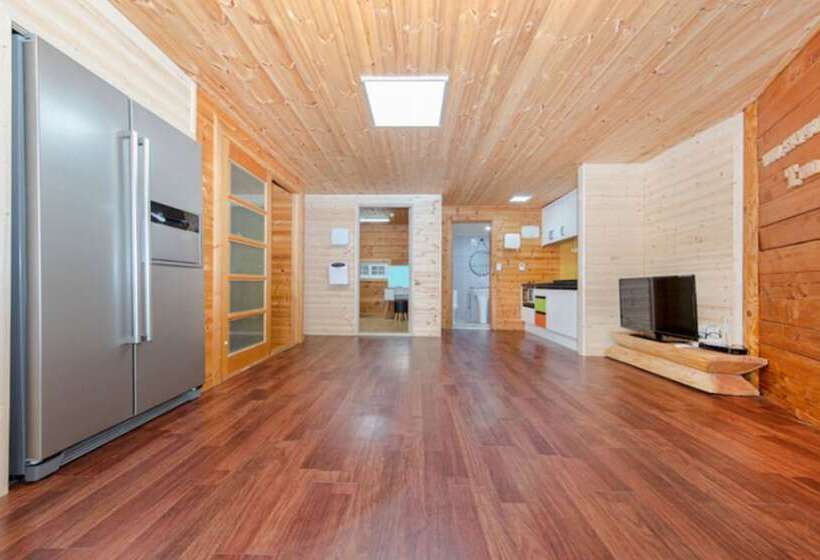 Boryeong Sky Garden Pension