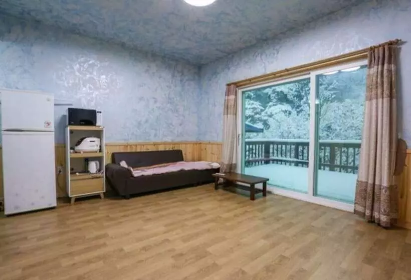 Danyang Honggane Pension