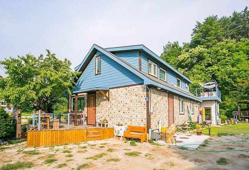 Gangneung Clay House Pension