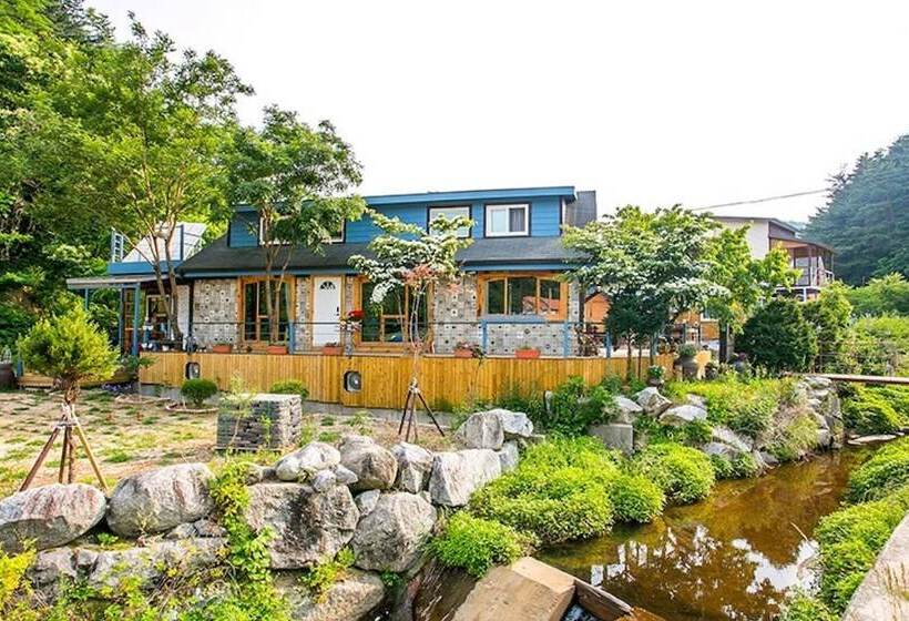Gangneung Clay House Pension
