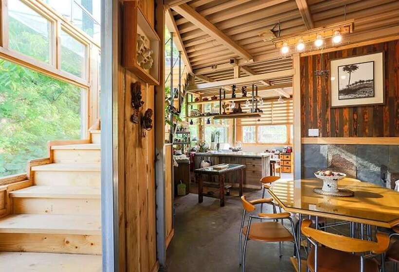 Gangneung Clay House Pension