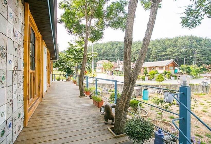 Gangneung Clay House Pension