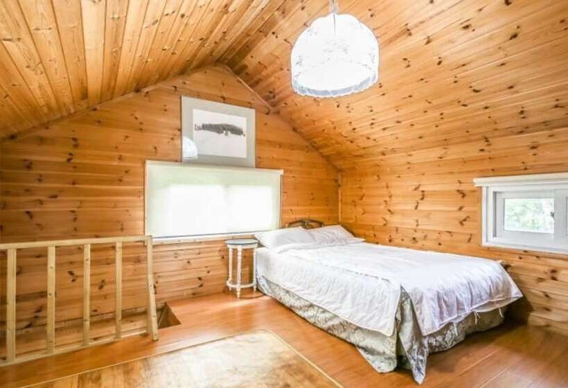 Gangneung Pine Hill Pension