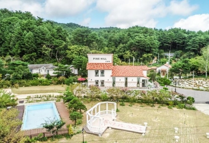 Gangneung Pine Hill Pension