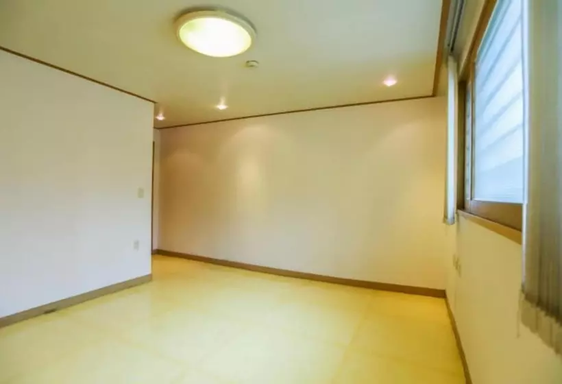 Gapyeong Dolmaru Pension