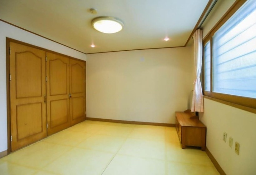 Gapyeong Dolmaru Pension