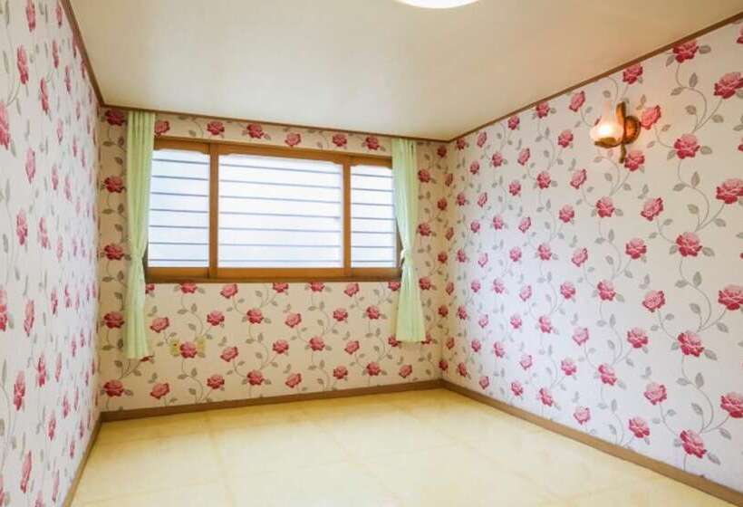 Gapyeong Dolmaru Pension