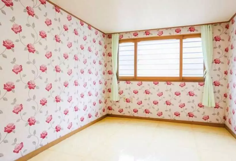 Gapyeong Dolmaru Pension