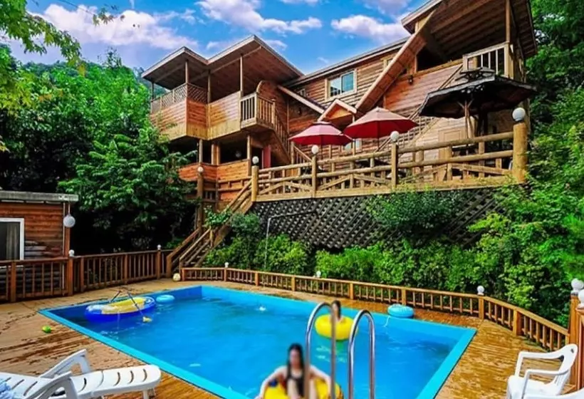 Gapyeong Spring Aroma Pension