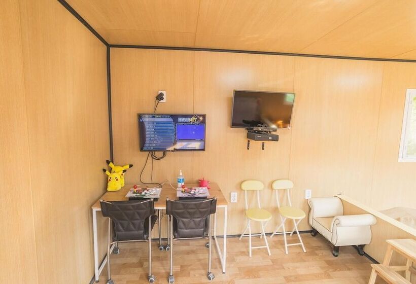 Geoje Rockspa Pension