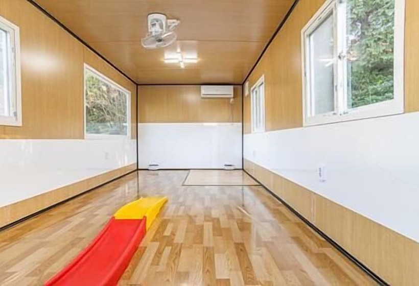 Geoje Rockspa Pension