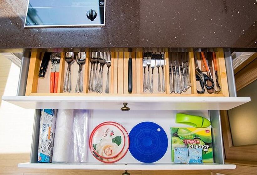 Geojedo Namsukine Pension