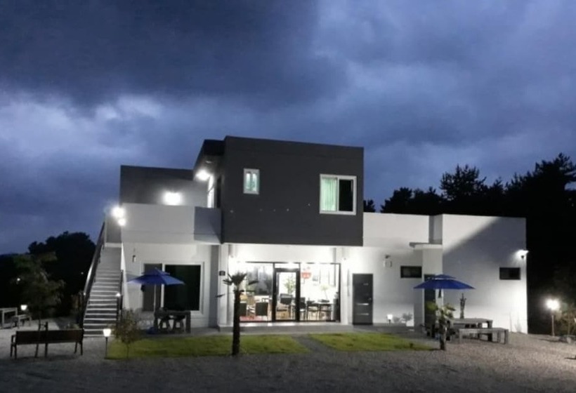 Goheung Gaeuruinun Pension