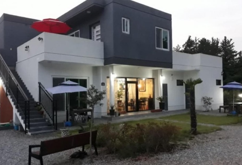 Goheung Gaeuruinun Pension