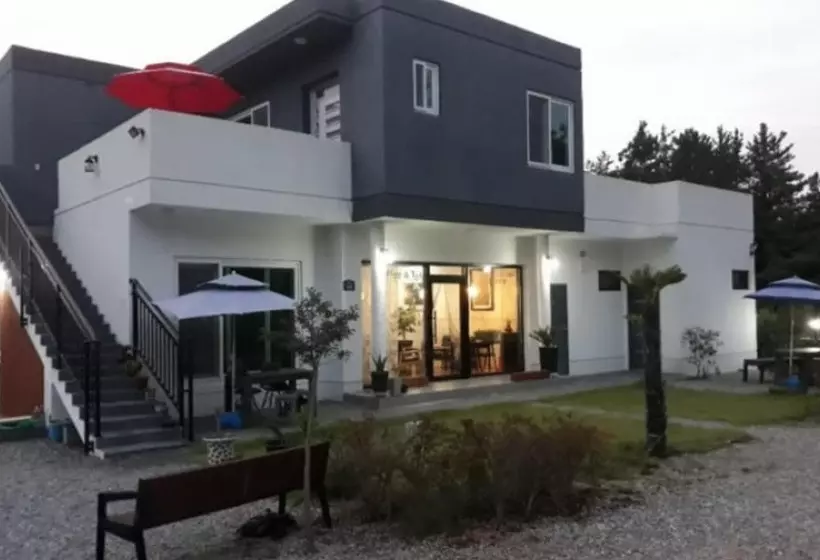 Goheung Gaeuruinun Pension