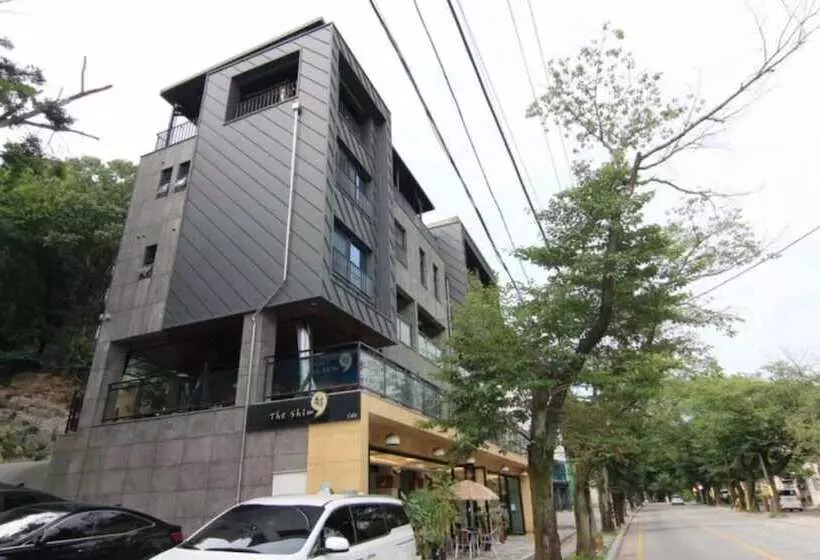 Gongju The Shim Pension