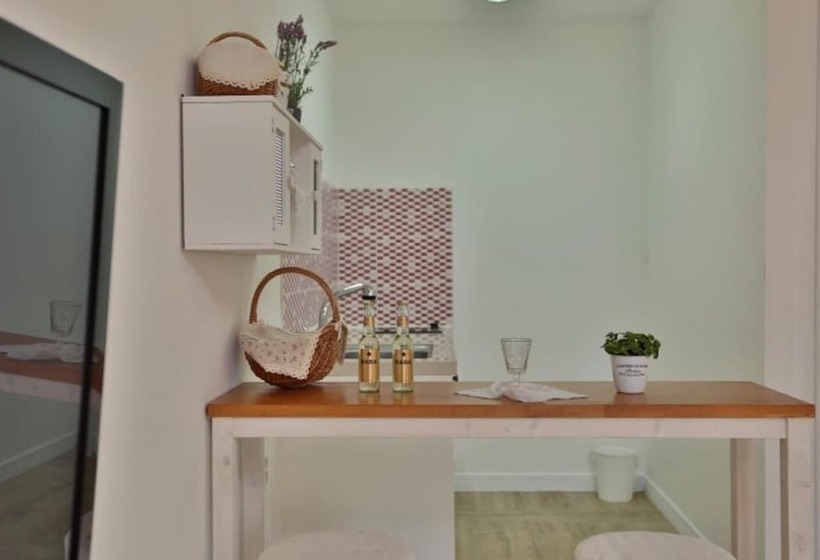 Gyeongju Tenderness Pension