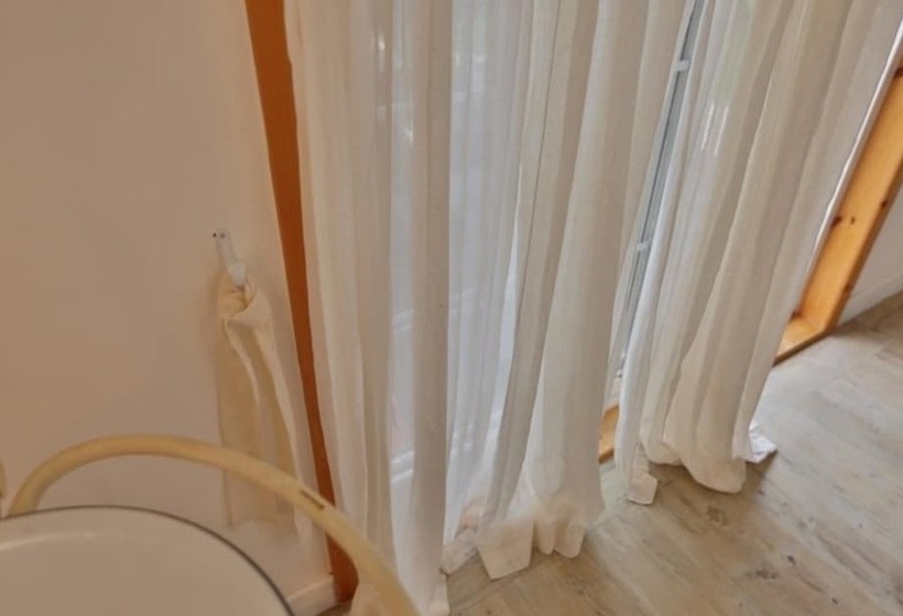 Gyeongju Tenderness Pension