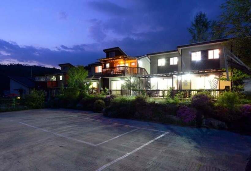 Hoengseong Music Pension