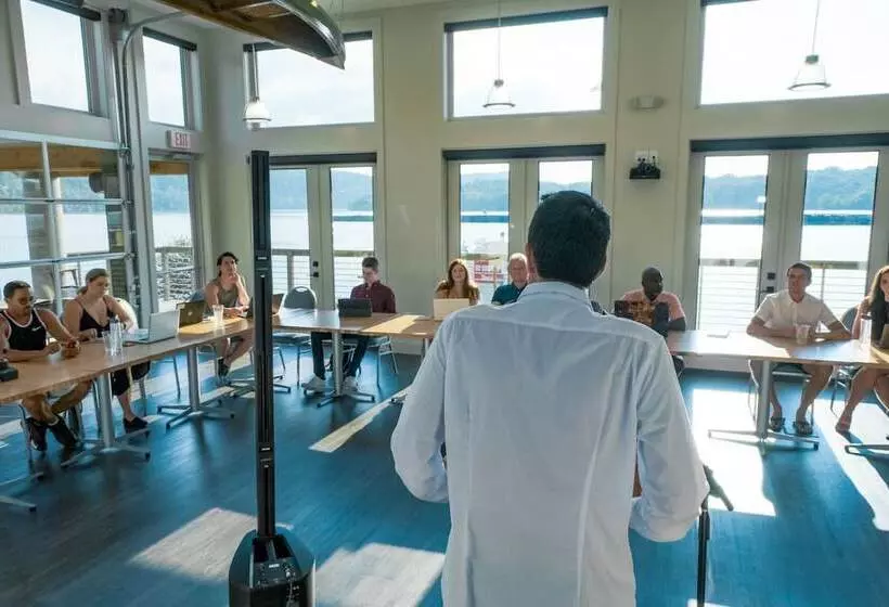 Hotelli Wildwood Resort & Marina