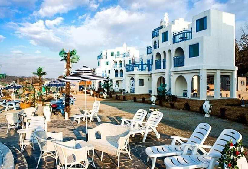 Hwaseong Santorini Pension 8