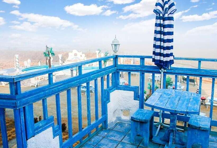 Hwaseong Santorini Pension 8