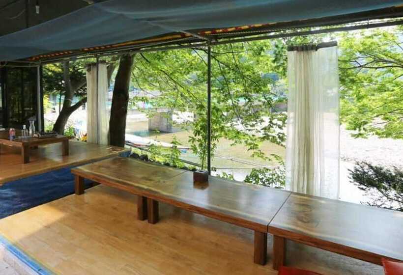 Jecheon Nine Valley Pension