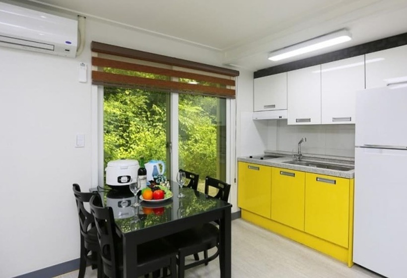 Jecheon Nine Valley Pension