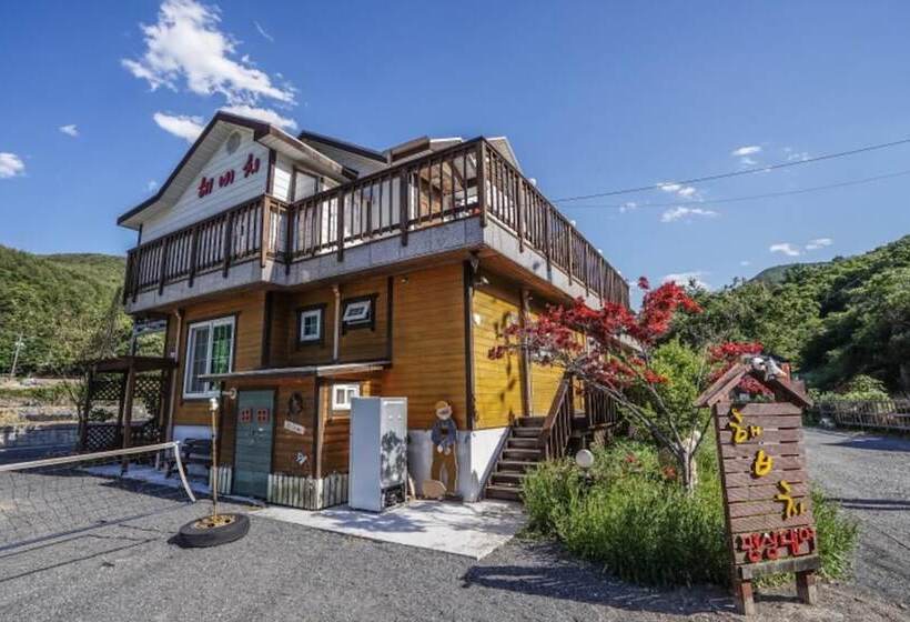 Miryang Haebichi Pension