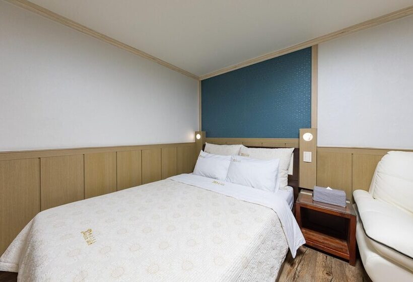 מוטל Nicepark Gangneung