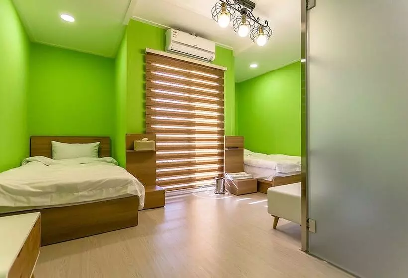 ペンション Bonghwa Chunyangmok Hostel