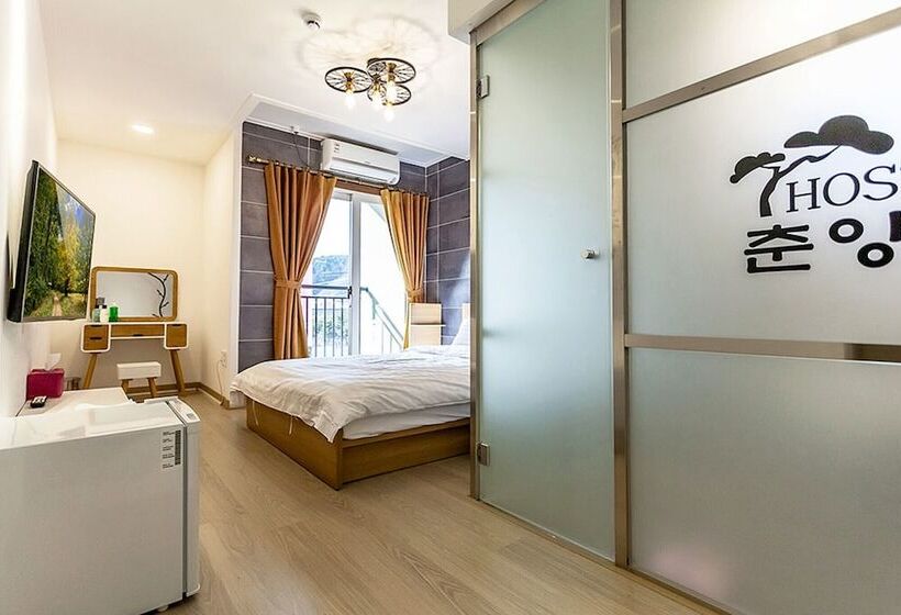 Pension (Hôtel basse catégorie) Bonghwa Chunyangmok Hostel