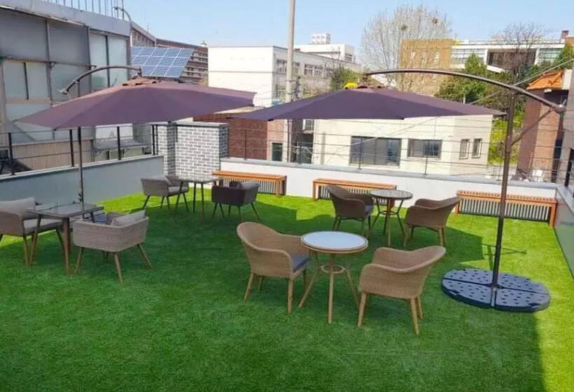 ペンション Daegu Seomun Hanok Guesthouse