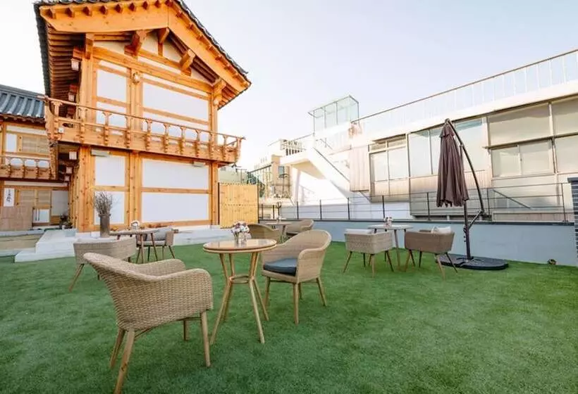 ペンション Daegu Seomun Hanok Guesthouse