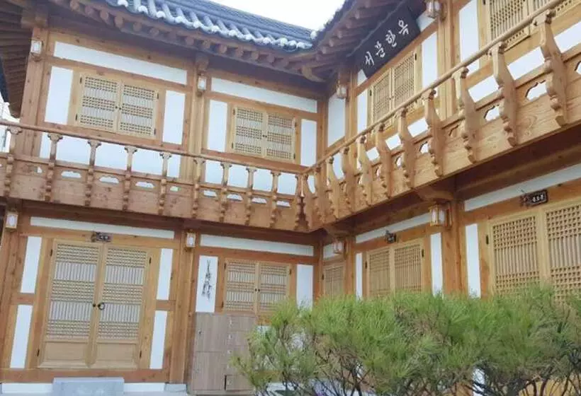 ペンション Daegu Seomun Hanok Guesthouse