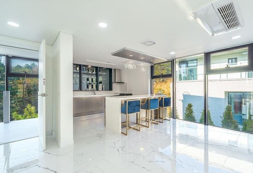 Pensionat Gapyeong The Bereuso Poolvilla