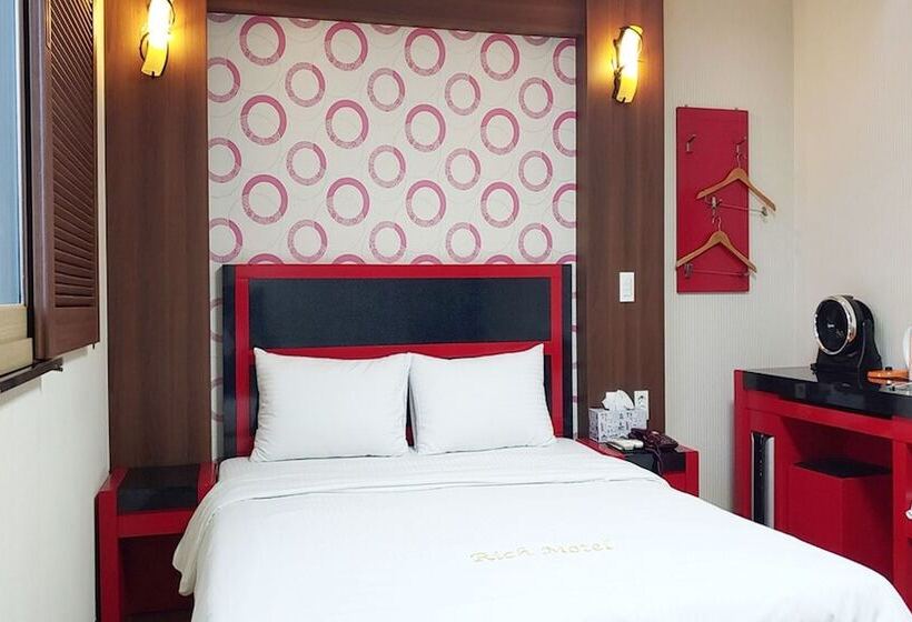 膳宿费 Jeju Rich Stay