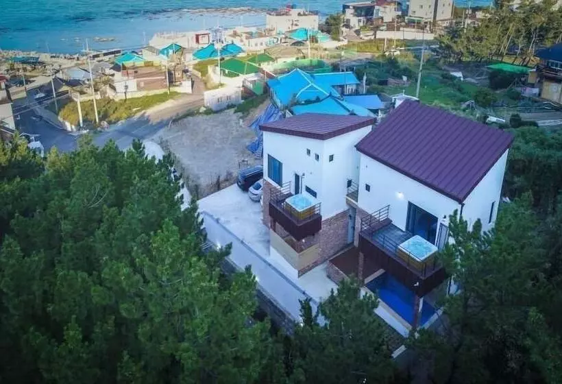 Majatalo Pohang Ohdoheal Poolvilla