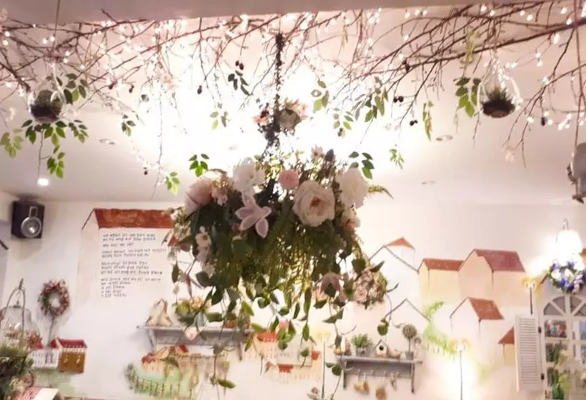 ペンション Samcheok Ecclesia S Morning Guest House