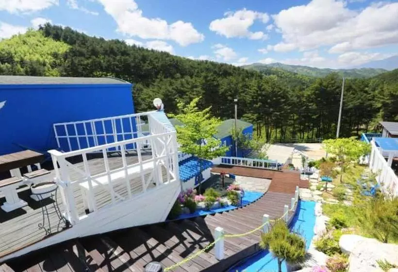 ペンション Yangyang Lodes Pool Villa