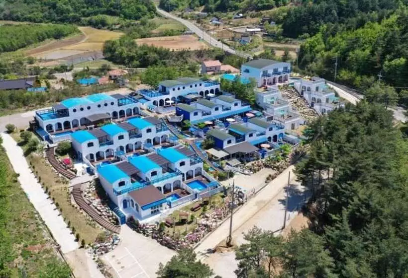 ペンション Yangyang Lodes Pool Villa