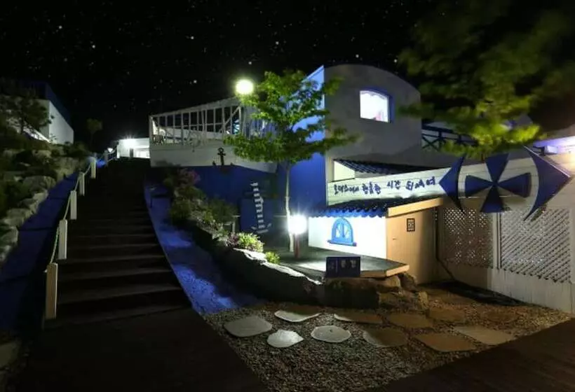 ペンション Yangyang Lodes Pool Villa