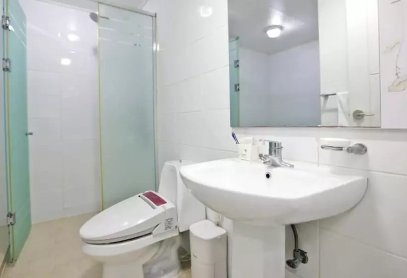 ペンション Yangyang Lodes Pool Villa