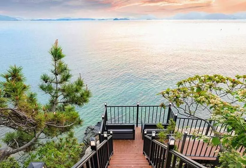 ペンション Yeosu Marine Terrace Poolvilla