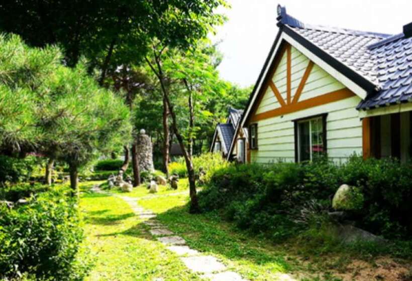 Pocheon Beverly Hill Pension