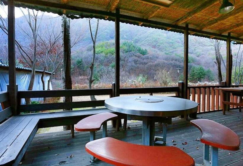 Pocheon Beverly Hill Pension