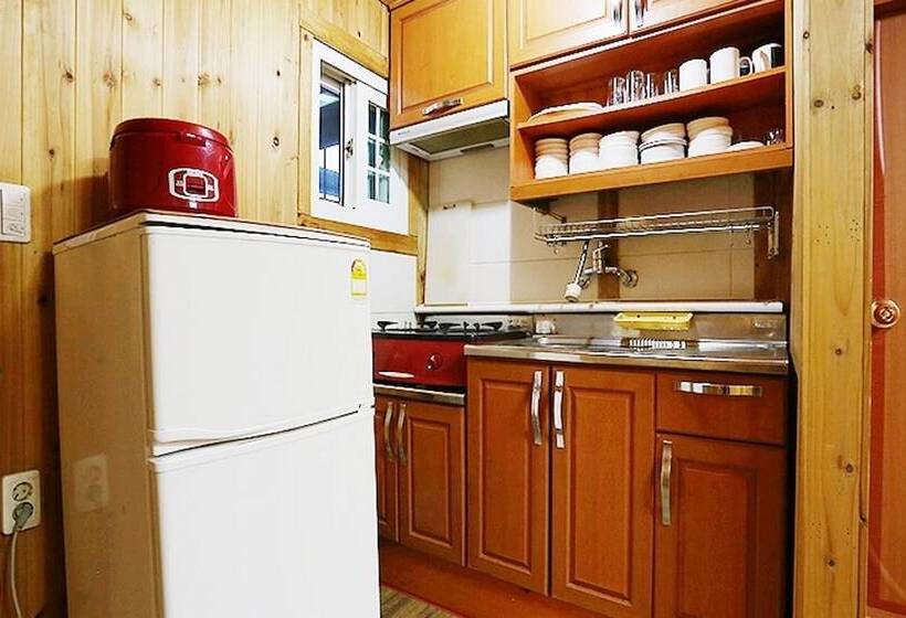 Pocheon Beverly Hill Pension